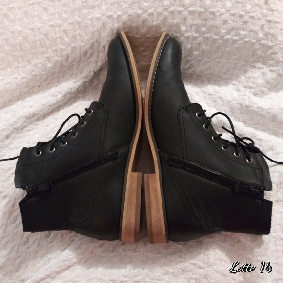 Harrison Myles Lace/Zip Up Boots sz 10.5 - Picture 7 of 7